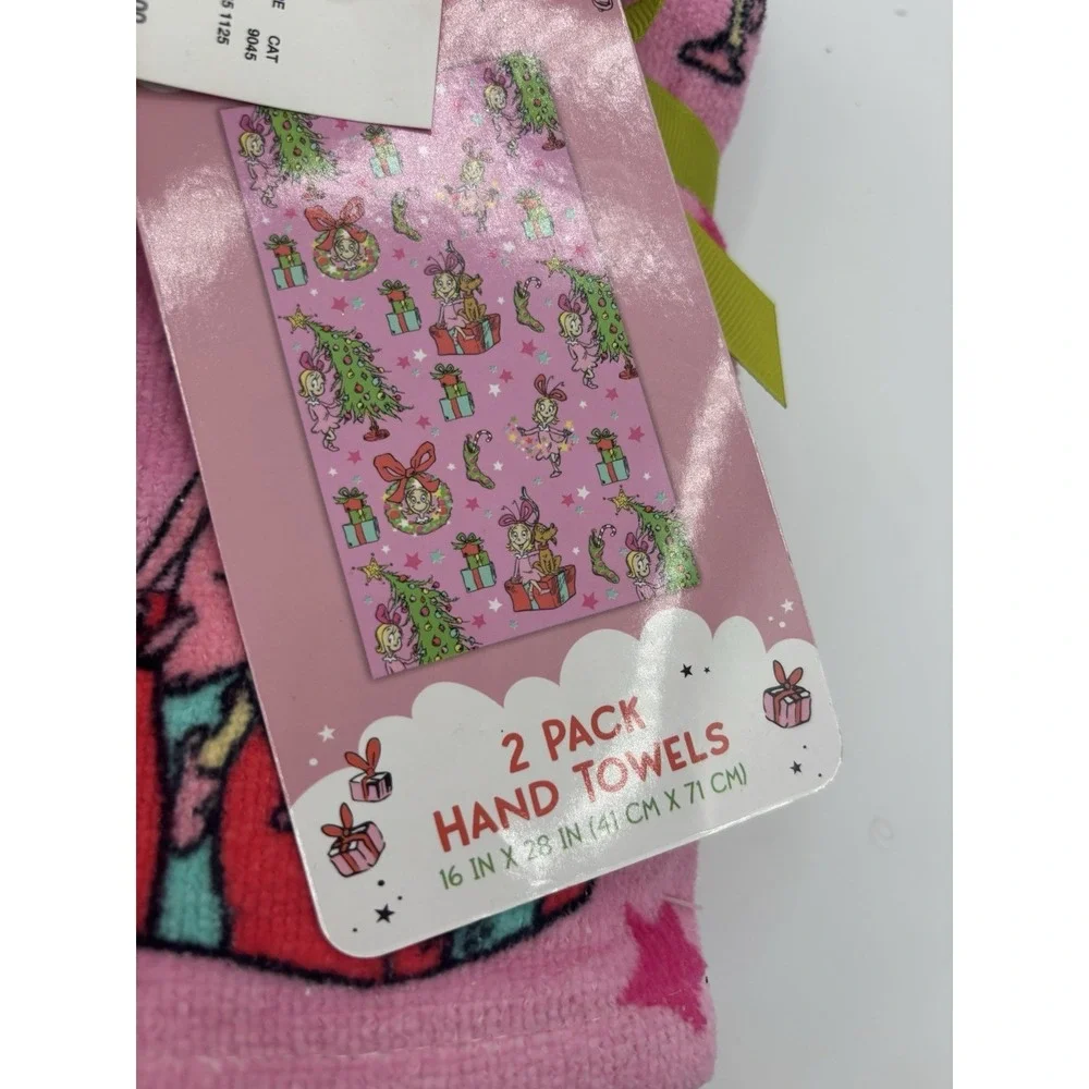 Dr‎ Seuss The Grinch Pink Christmas Hand Towels Cotton Cindy Lou Max NWT